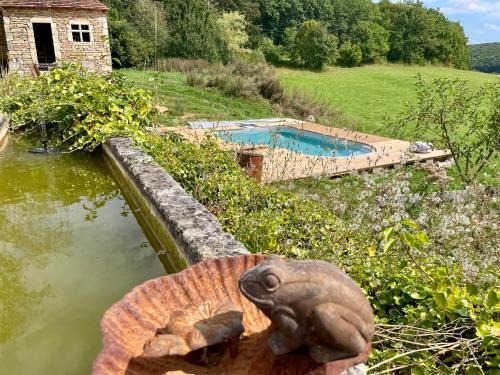 Avot Bed & Breakfast | Chambre à Avot Bourgogne avec piscine
