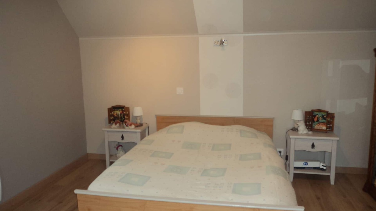 Caumont l'Evente House | Chambre à Louer 2 Personnes Avec Salle D'eau et WC Privatifs