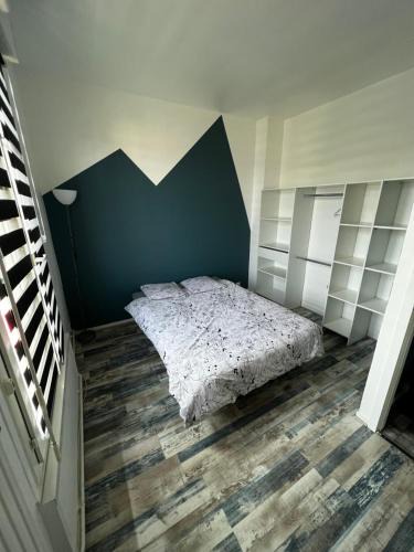 Oasis - Maroc House | Chambre avec espaces communs-proche du circuit des 24h
