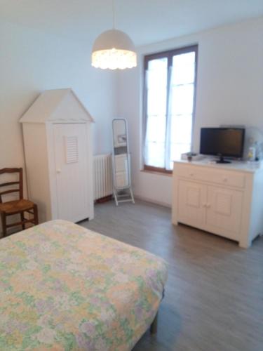 Cognac House | Chambre avec sa salle de bain privative, Vieux-Cognac