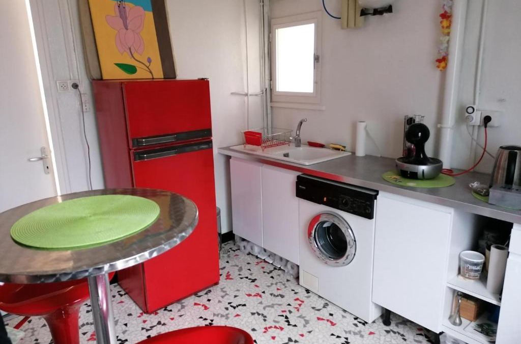 Peloux-Mail House | Chambre avec Spa et Sauna privatisés