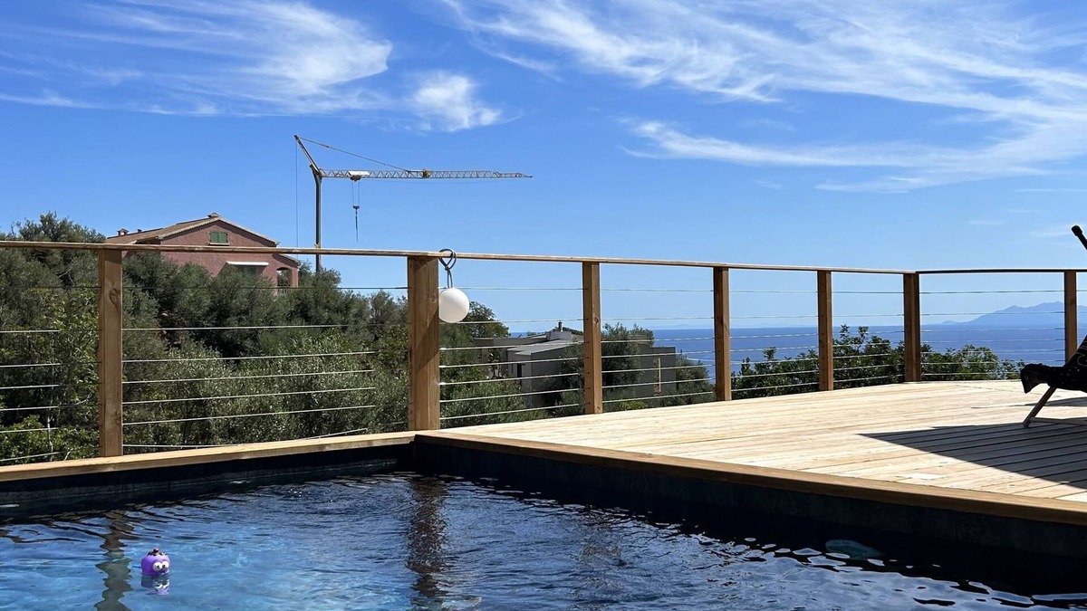 Bastia Bed & Breakfast | Chambre bas de Villa sur les Hauteurs de Bastia