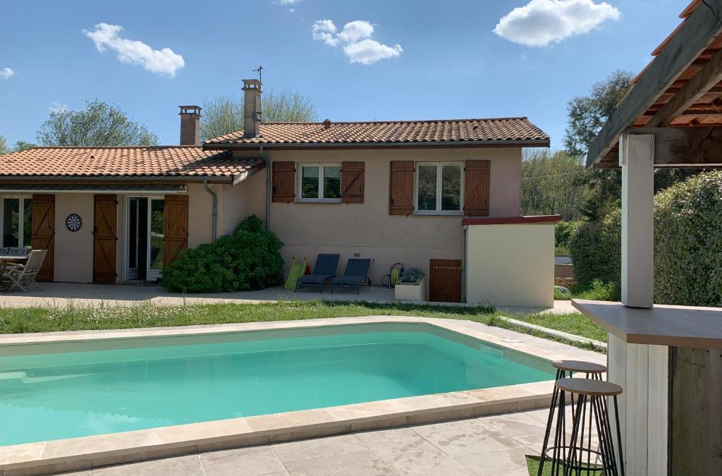 Blanquefort House | Chambre - belle maison piscine