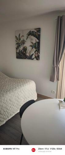 Sainte-Genevieve Apartment | Chambre d'hôte 2 Joséphine - rez de chaussé