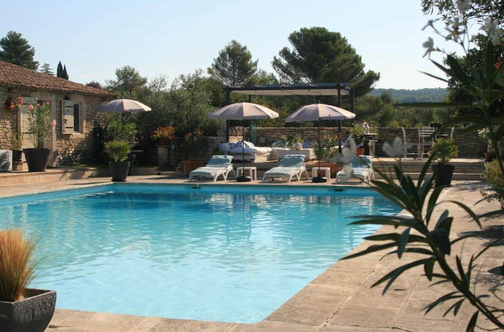 Gordes Bed & Breakfast | Chambre d'hôtes chez Maguy B-Villa Makeire
