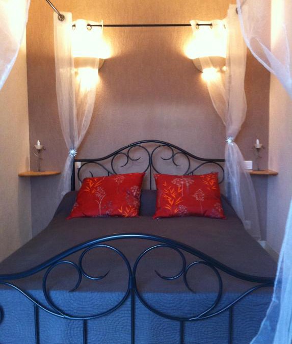 Veyrines-de-Vergt Bed & Breakfast | Chambre d'hôtes La Cavaille
