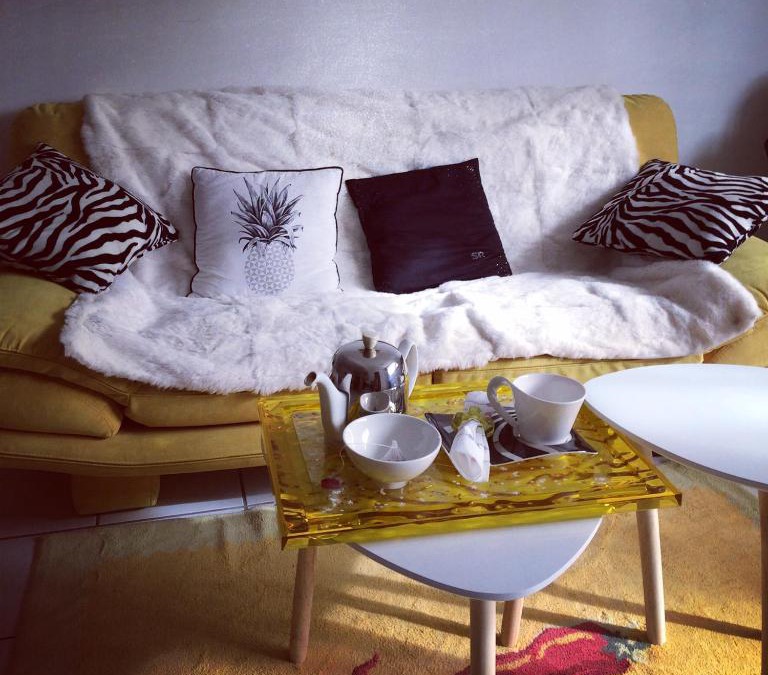 Aubiere Bed & Breakfast | Chambre d'hôtes THE YELLOW CUBE