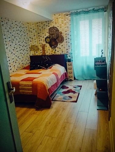 Saint-Marcel House | Chambre dans maison mosaïquée
