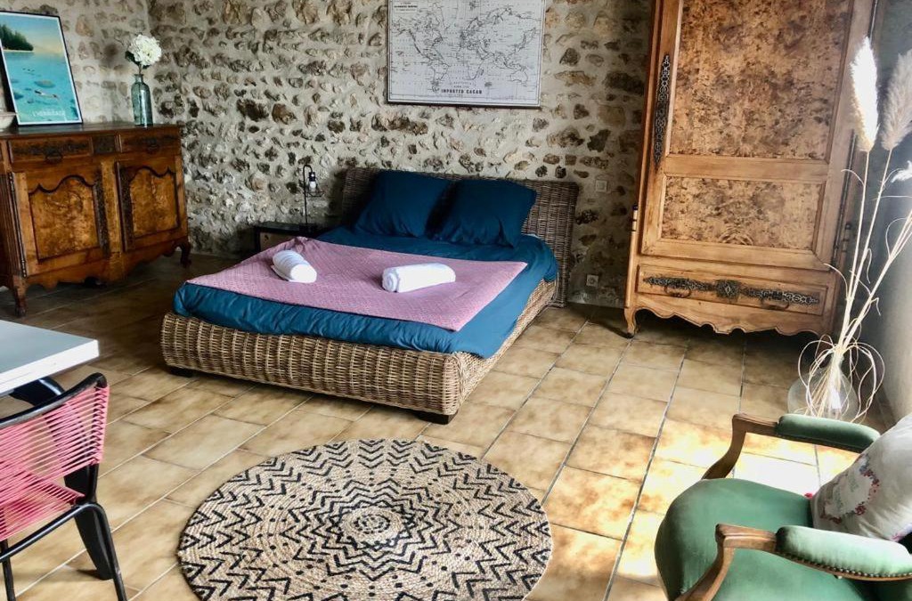 Quincay Bed & Breakfast | Chambre indépendante