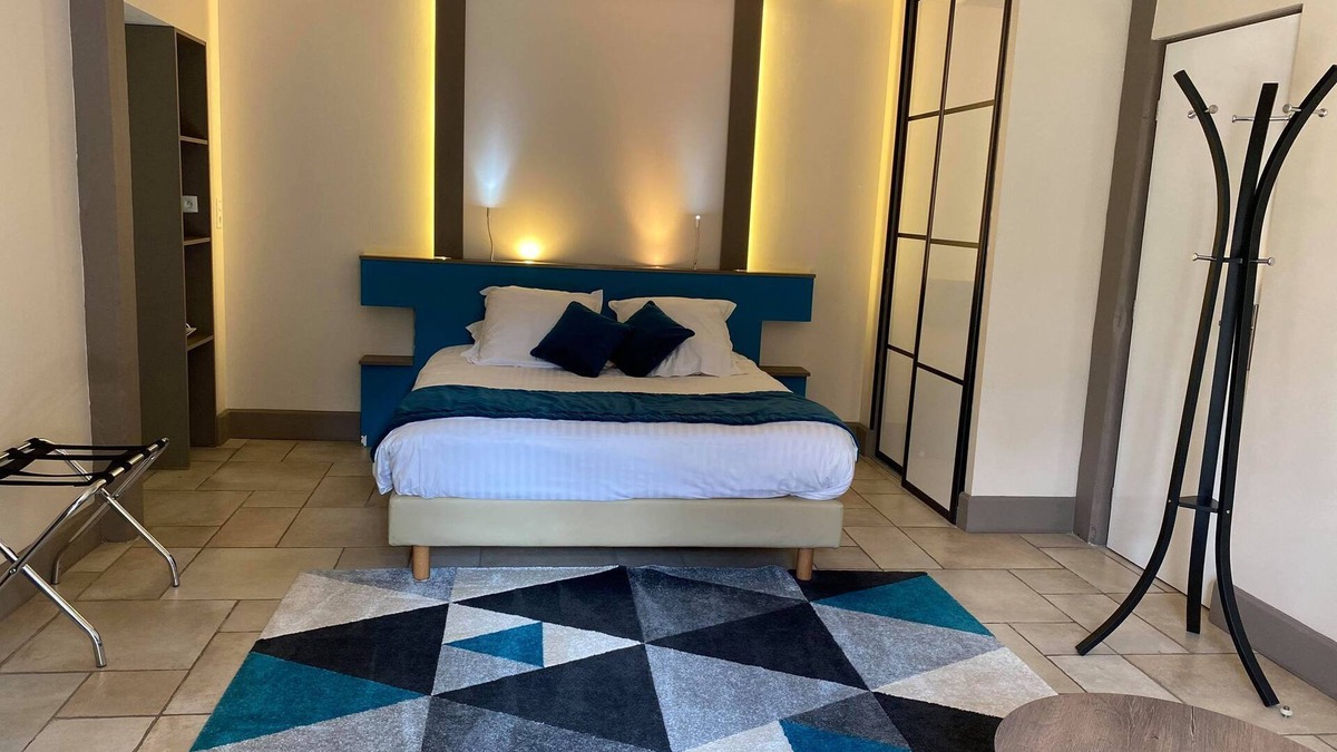 Joinville Hotel | Chambre Moderne Avec spa Privatif