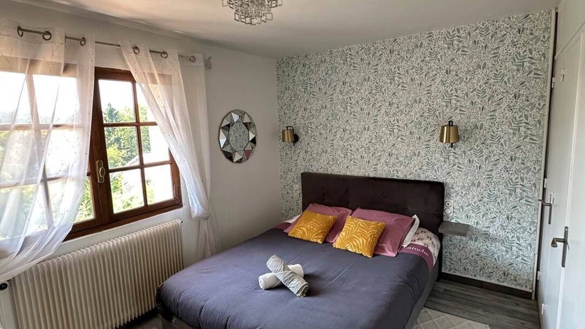 Saint Didier de la Tour Apartment | Chambre Orchidée - Domaine de la Provençale