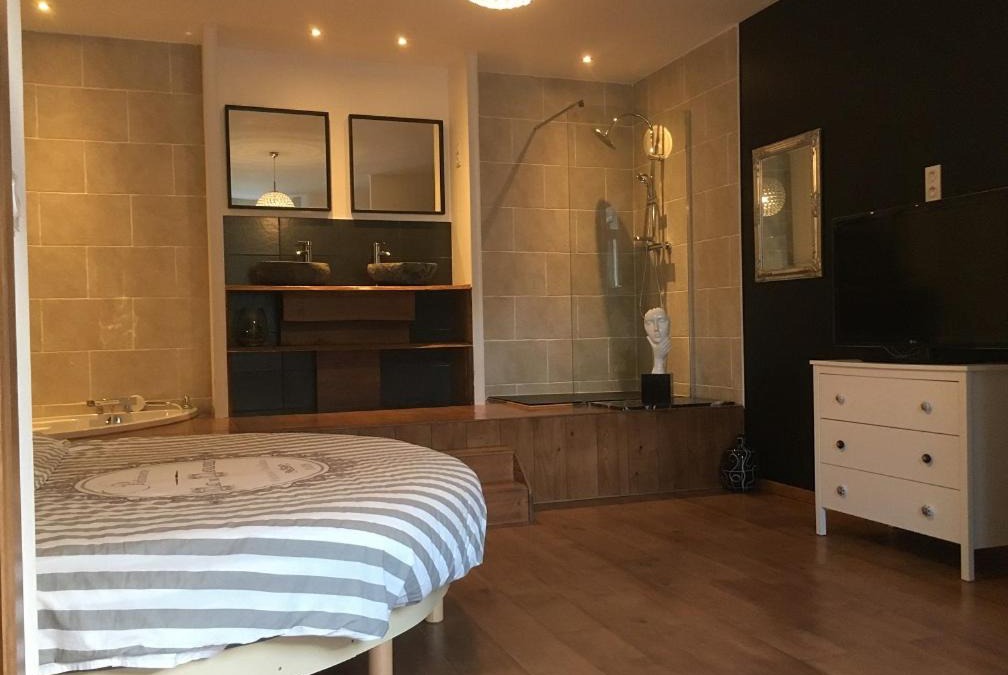 Conliege House | Chambre paisible avec vue sur la montagne
