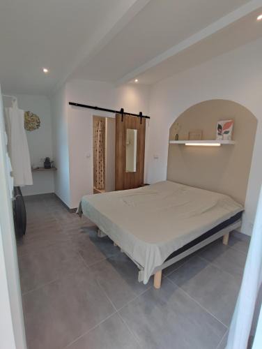 Saint-Bonnet-du-Gard Bed & Breakfast | Chambre studio
