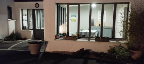 Saint-Michel-en-l'Herm Bed & Breakfast | Chambres d 'Hotes Le Logis de la Palle