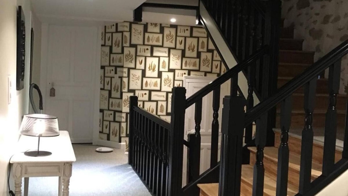 Louhossoa House | Chambres d'hôtes Chalbonia