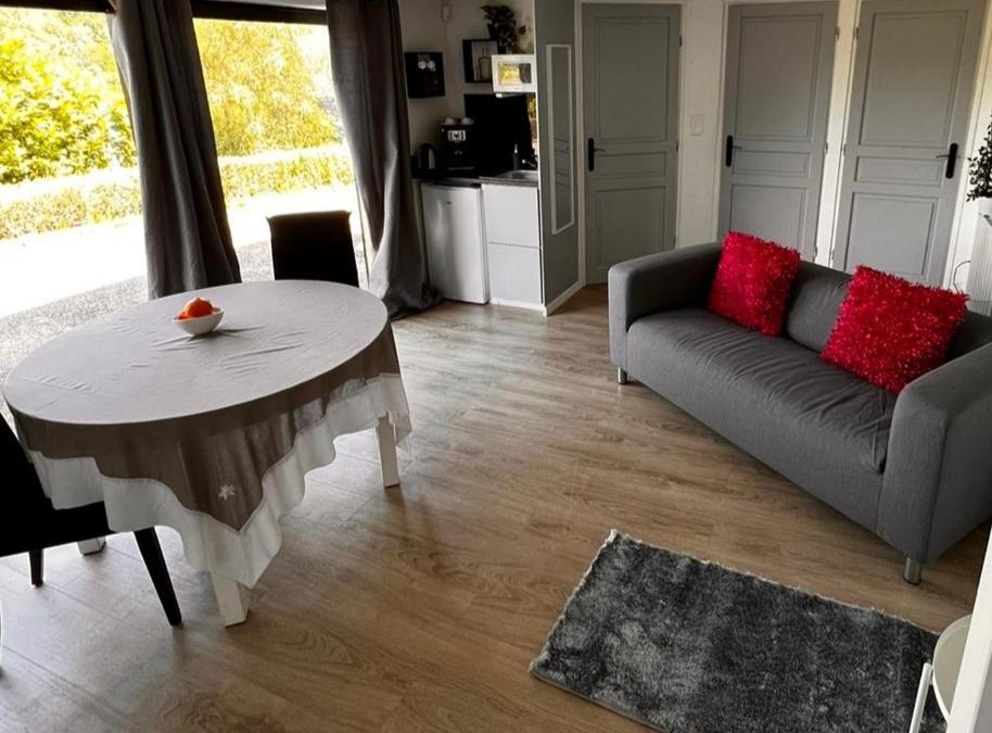 Les Eparres Bed & Breakfast | Chambres d'hôtes Elcy