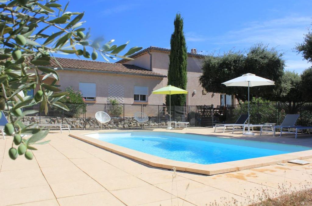 Merindol Bed & Breakfast | Chambres d'hôtes La Brullière