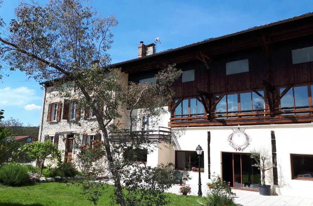 Izeron Bed & Breakfast | Chambres d'Hôtes La Noyeraie