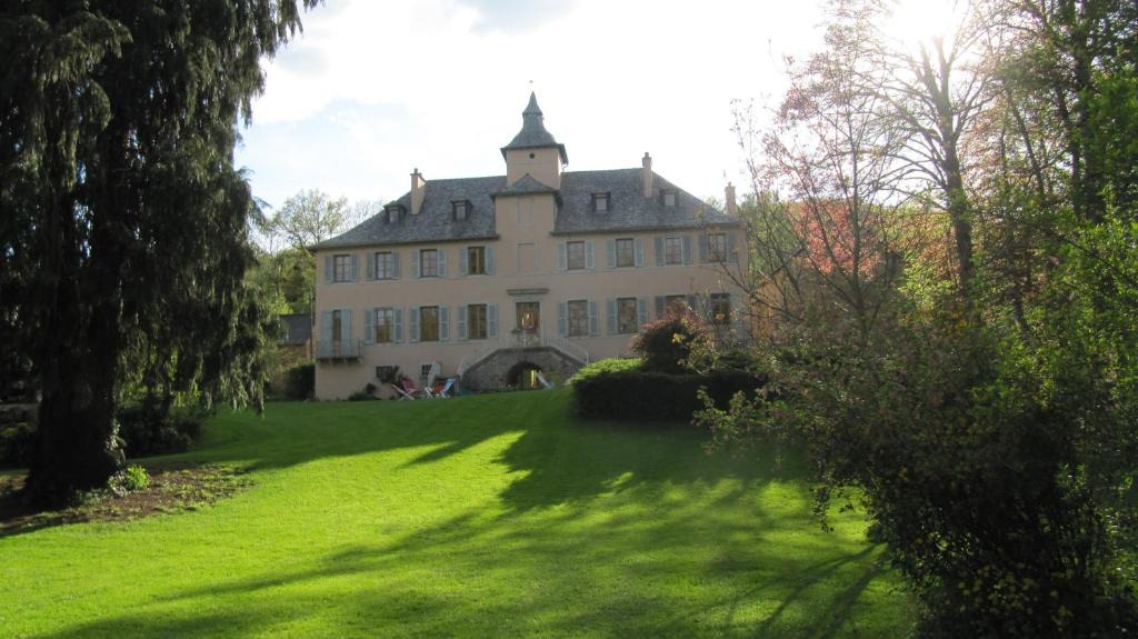Agen-d'Aveyron Bed & Breakfast | Chambres d'Hôtes Les Tapies