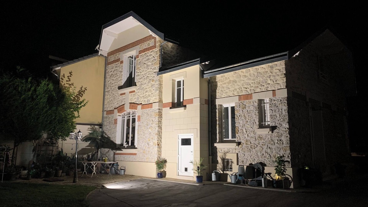 Witry-les-Reims Bed & Breakfast | Chambres de Charme Dans un Écrin de Verdure. Bienvenue au Clos des Amis !