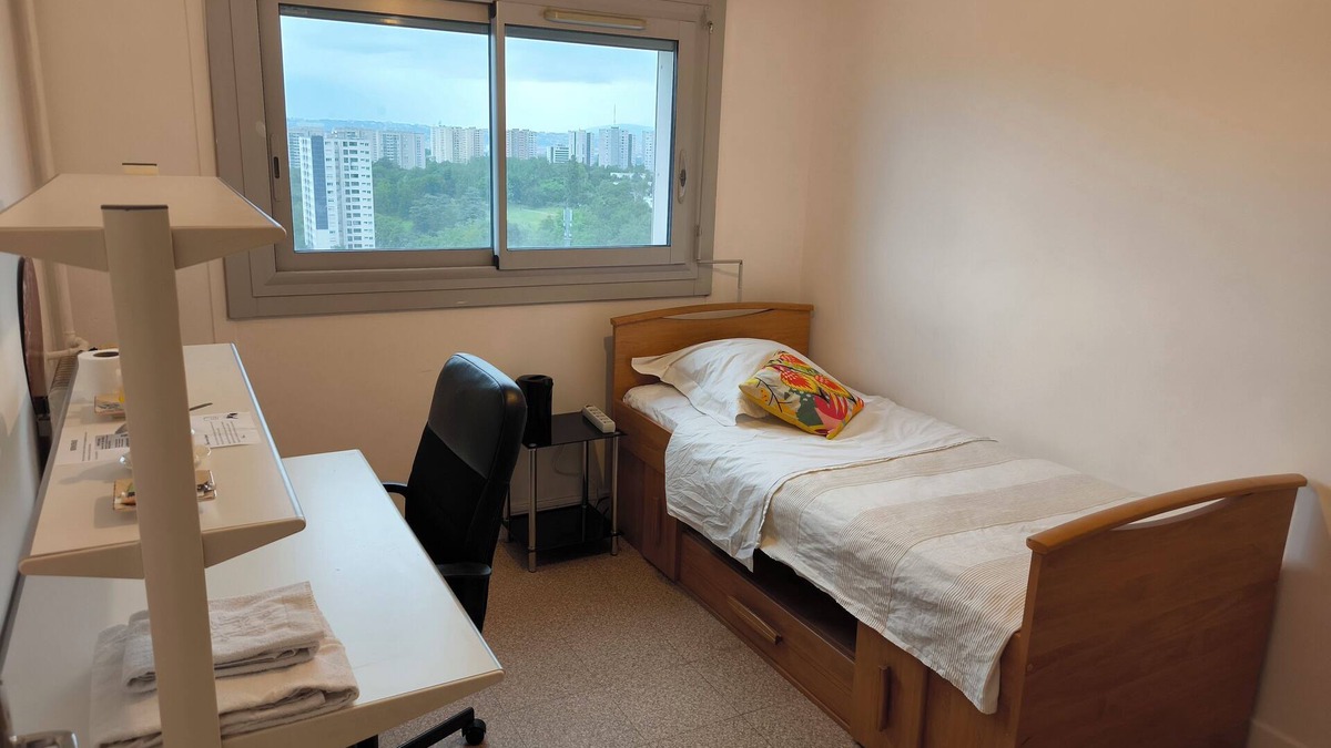Venissieux Condo | Chambres Privées