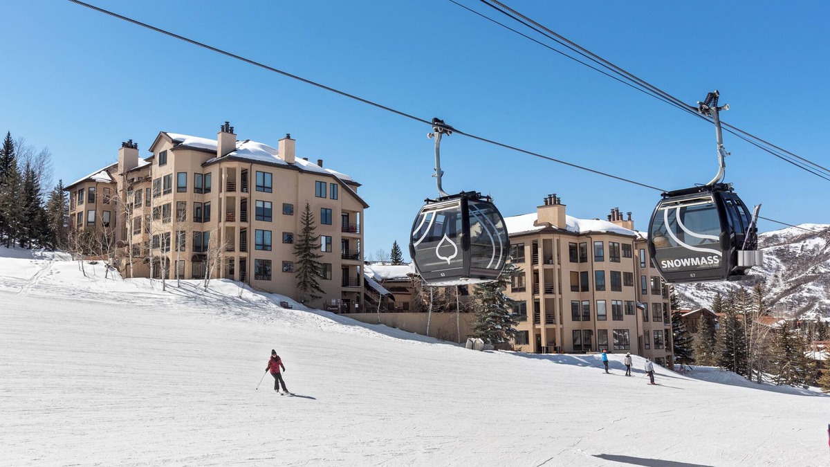 Snowmass Village Resort | Chamonix Condominiums by Frias