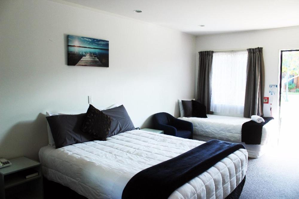 Gisborne Hotel | Champers Motor Lodge