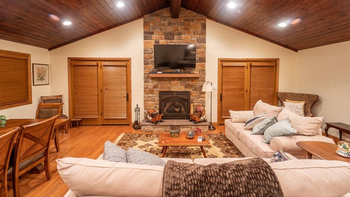 White Cabin | Champion Charmer - Spacious Backyard w/ Grill