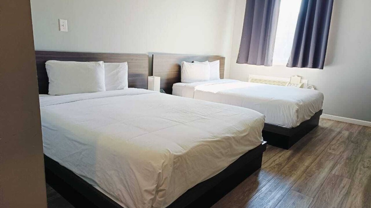 Shepherd Hotel | Champion Inn Motel By OYO Hwy 59 Shepherd