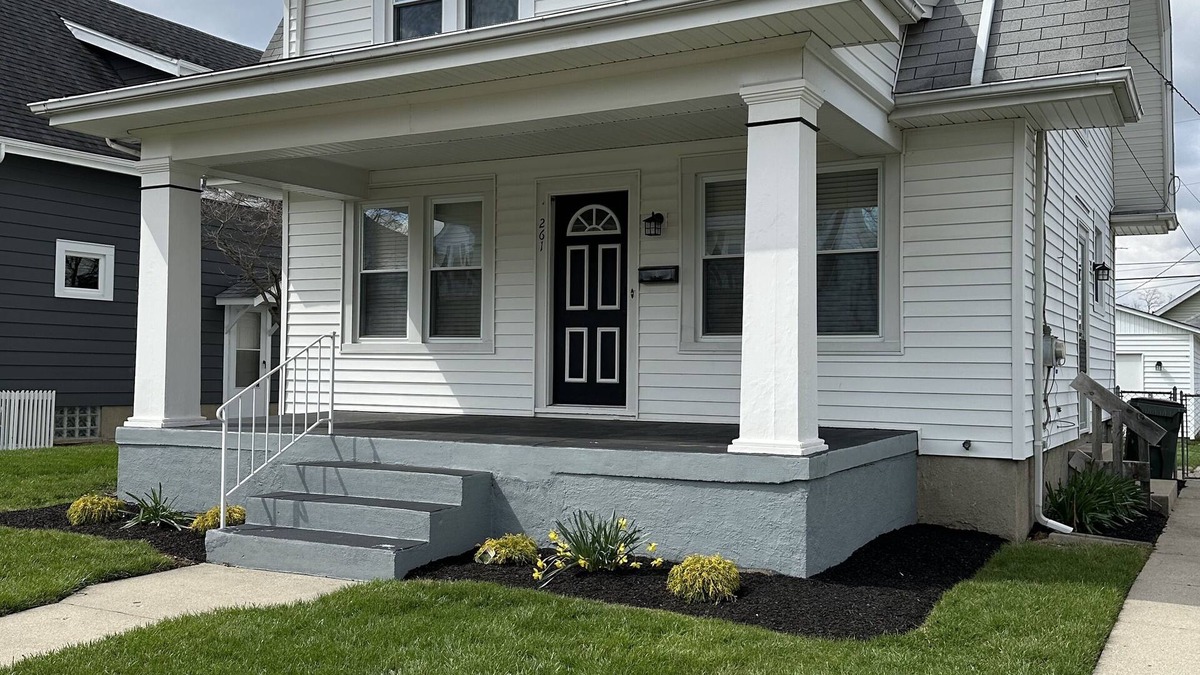 Hamilton House | Champion's Retreat - Quiet but convenient house in Hamilton