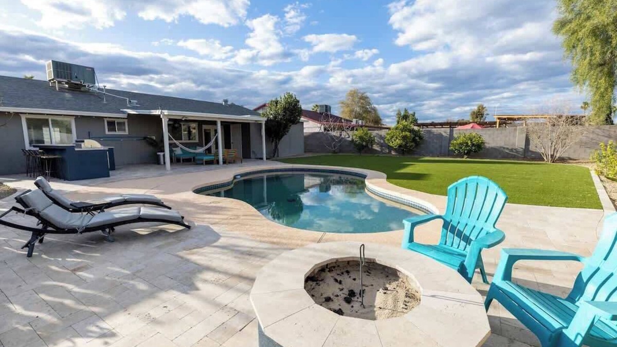 Chandler House | Chandler Oasis : 4BR Home Pool w/Backyard Paradise