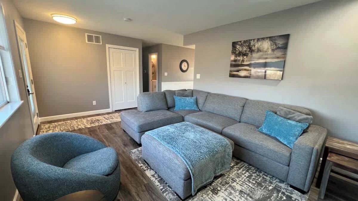 Dowagiac Cottage | Channel House on Indian Lake