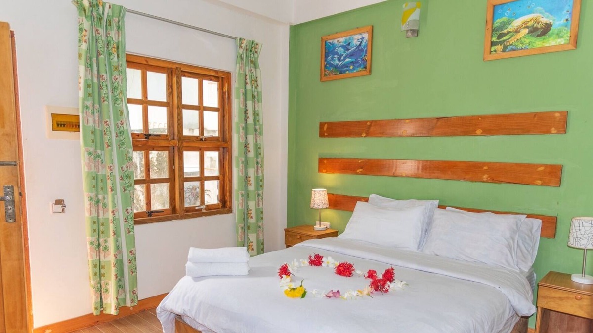 Maafushi Bed & Breakfast | CHAO GUESTHOUSE, Maafushi Island, Maldives - Choa Room 05