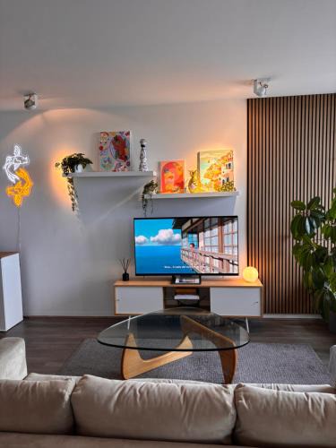 Prahran Apartment | Chapel Street Hideaway