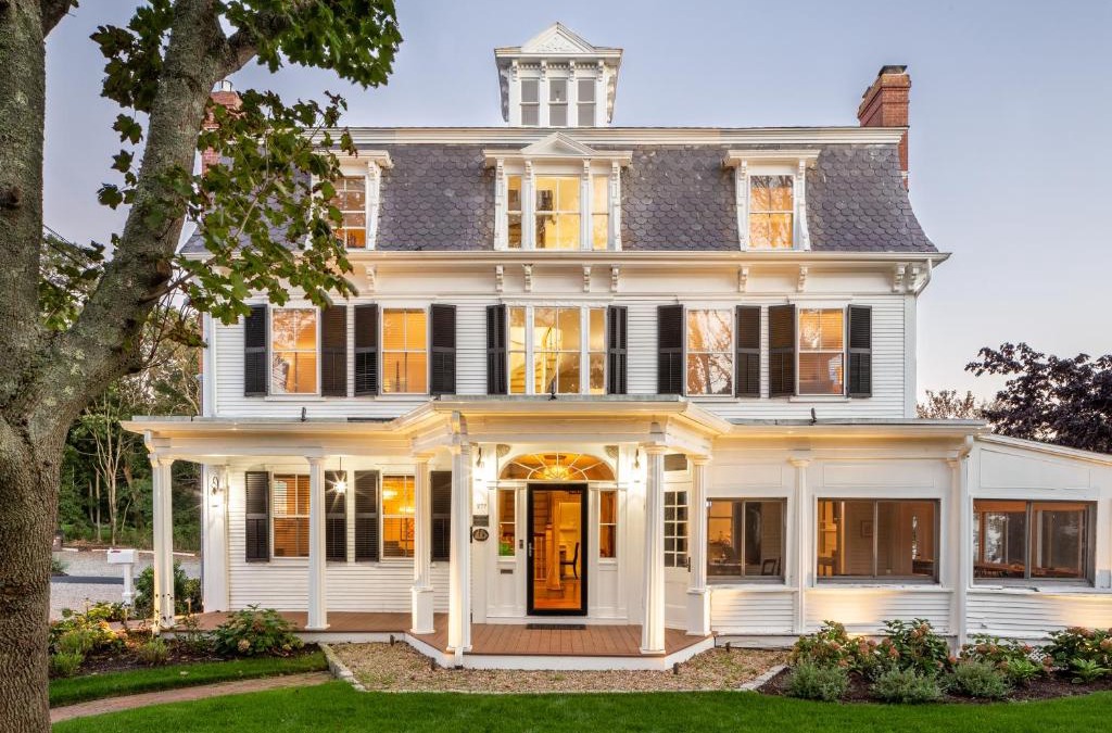 Yarmouth Port Hotel | Chapter House