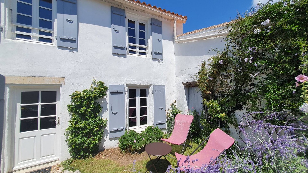 Saint-Clement-des-Baleines House | Charm and comfort in a renovated house rétaise