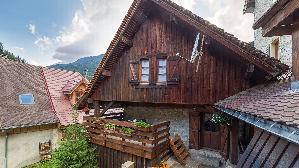 Saint-Pierre-de-Chartreuse Ski Chalet | Charmant Chalet Cosy à la Diat