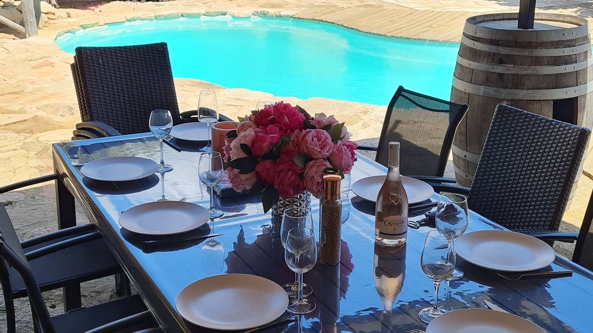 Pinarellu House | CHARMING HOUSE *I PIREDDI* close to the beach 5mn from the natural swimming pools 8m