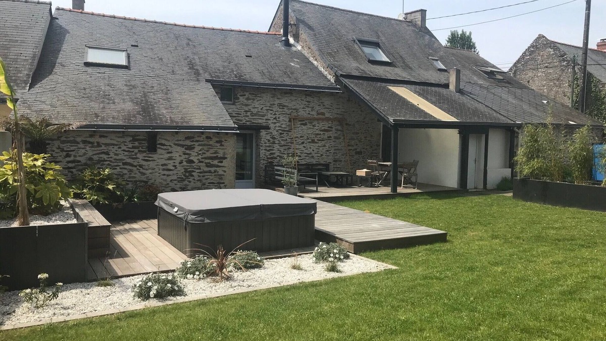 La Chapelle-sur-Erdre House | Character house with Jacuzzi near Nantes