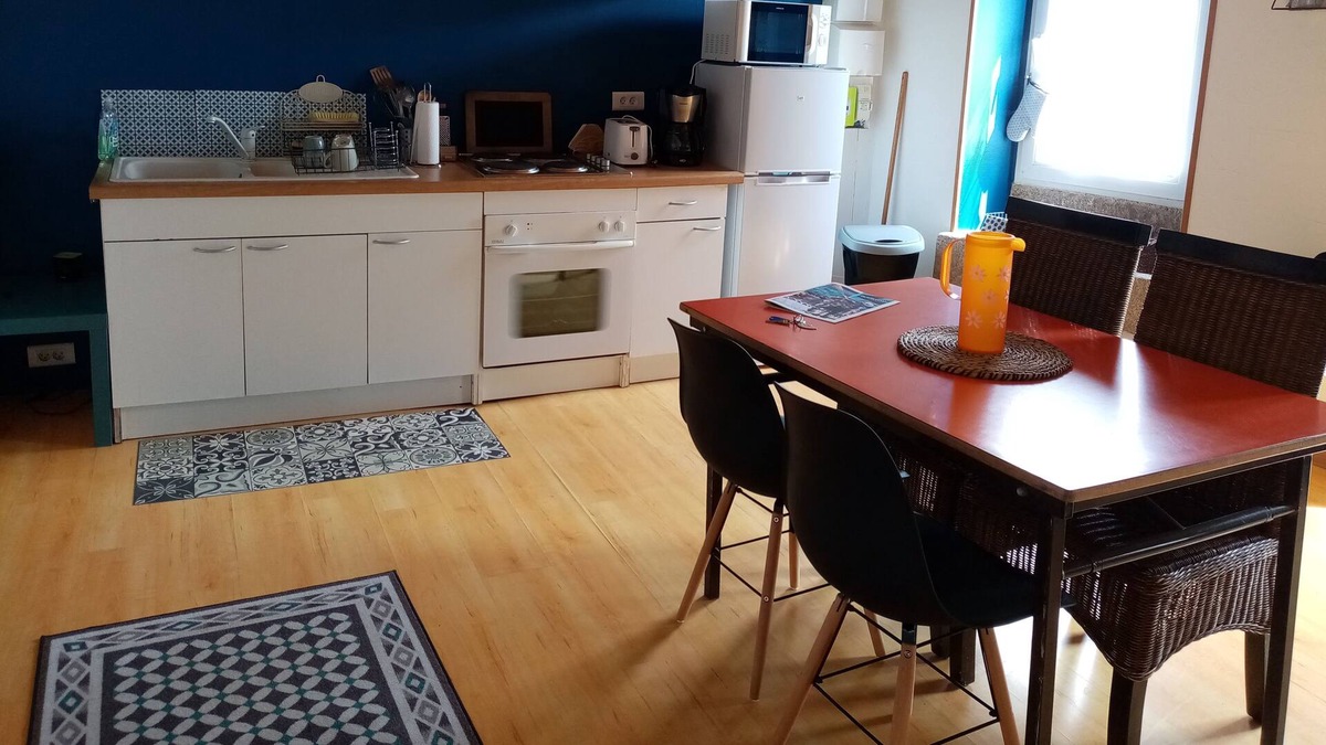 Mur-de-Bretagne House | Character house 5 minutes from Lake Guerlédan, the largest lake in Brittany