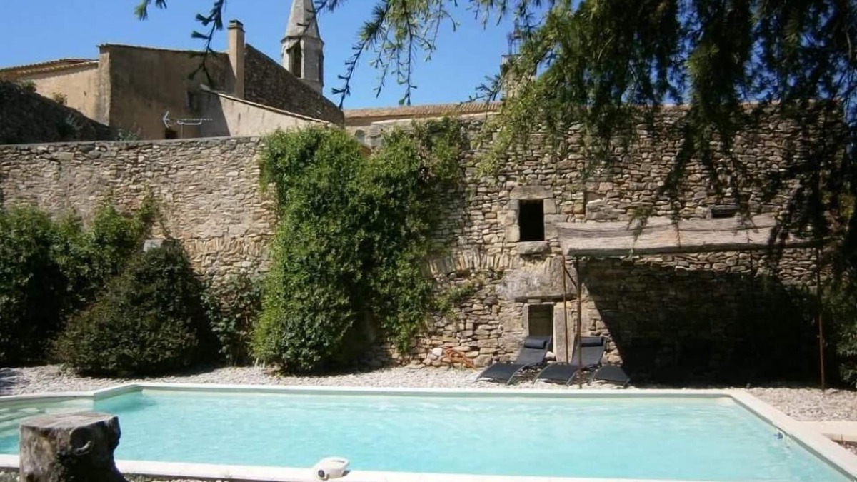Barjac House | Character house, Mas du 17è,quiet,private pool 9x4,5m,air-conditioned,near Uzes