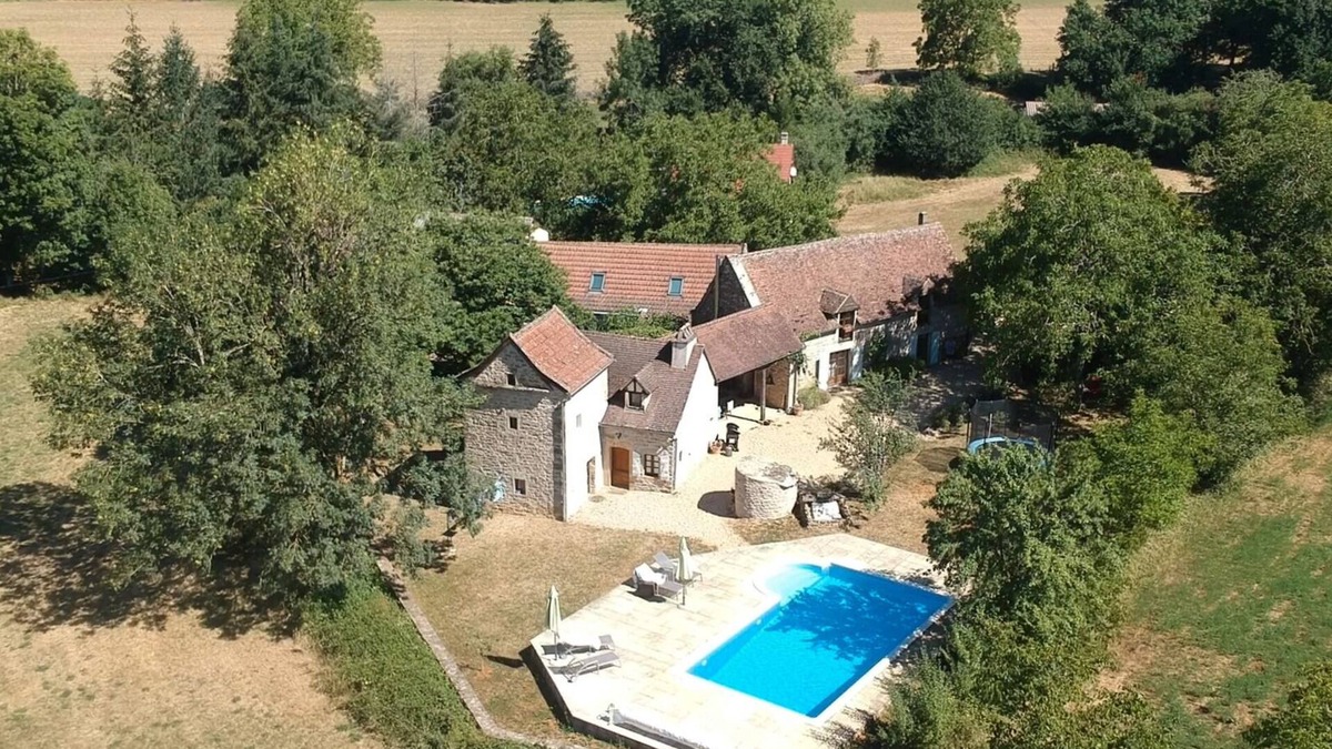 Saint-Projet Cottage | Character house with swimming pool in the heart of the Causses du Quercy nature park