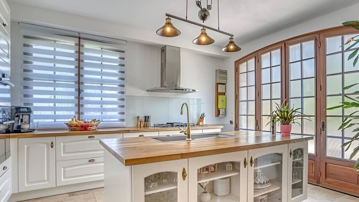 Bouniagues House | Character house with private lake in the heart of the bastides of Périgord