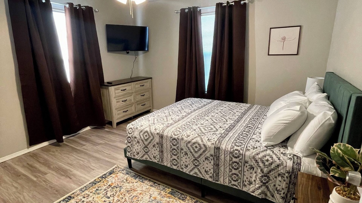 Ada Apartment | Charismatic and Clean- 2 Bedroom Duplex
