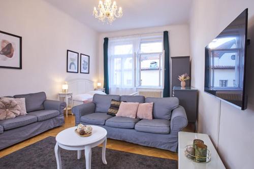 Stare Mesto Apartment | Charles Bridge Premium Residence