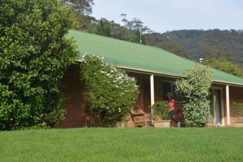 Bundewallah House | Charlie & Roy's Farm Berry