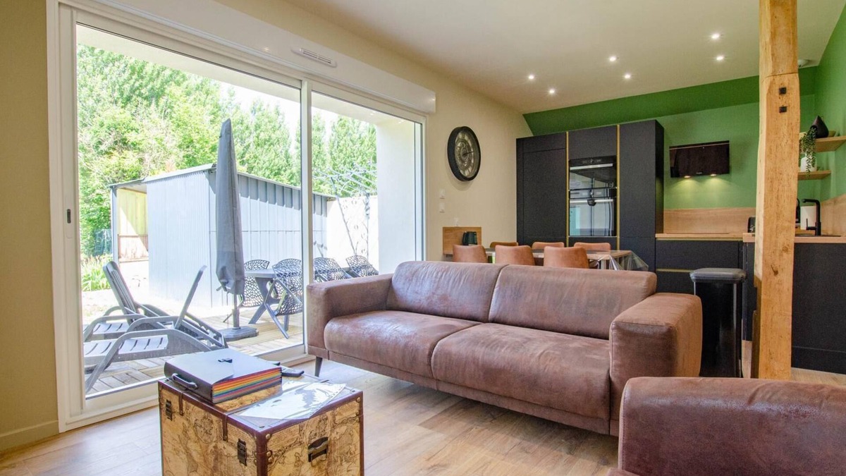 Neuville-sur-Vanne House | Charlie's Home - NEUVILLE SUR VANNE