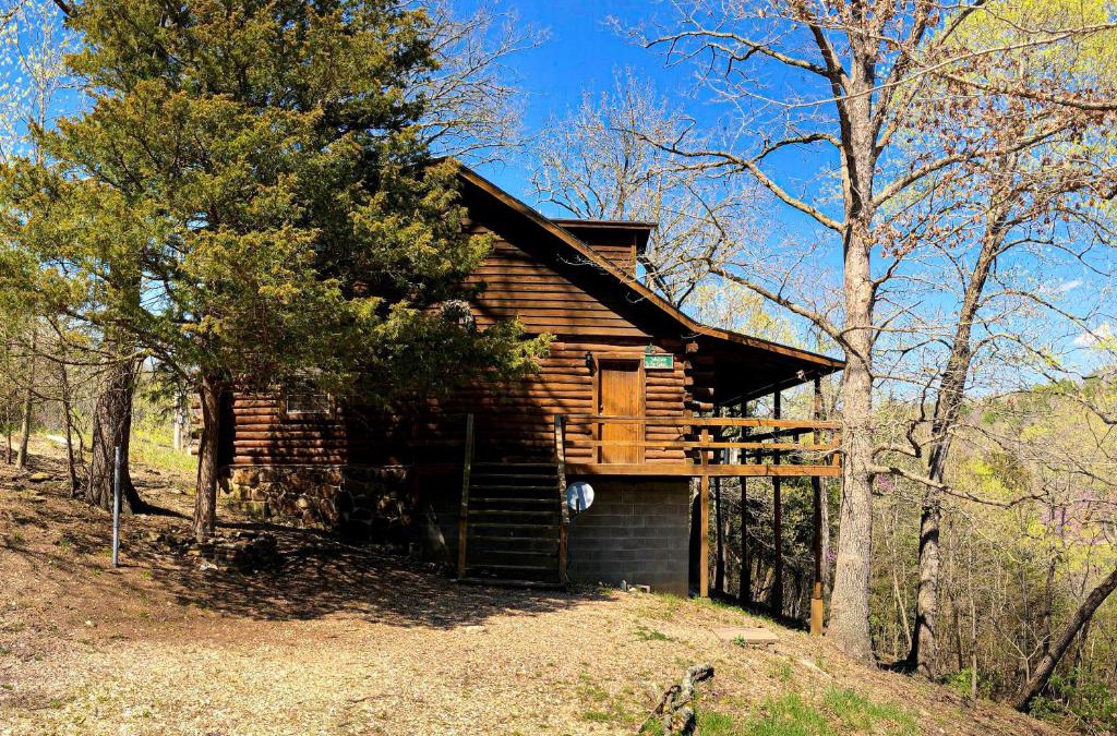 Eureka Springs House | Charlie's Ol' Fishing Cabin