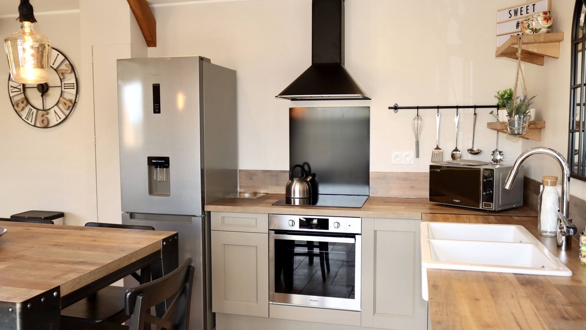 Glanville House | Charlotte's houses (2)