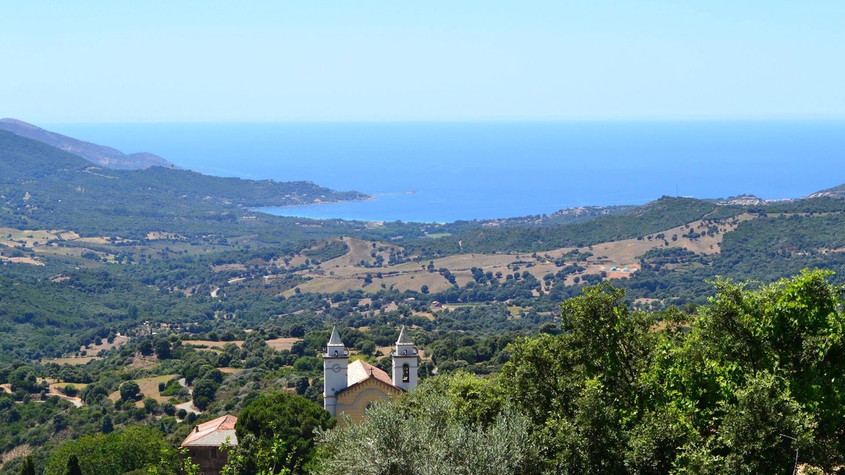 Sari-d'Orcino House | Charm and authenticity in the heart of the village
